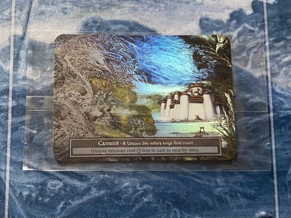 画像1: ※未開封品【Sorcery TCG】Camelot【Dust Promo】《Foil》 (1)